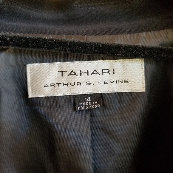 Beautiful Tahari ASL womens lined black suit jacket size 14 - Picture 3 of 6